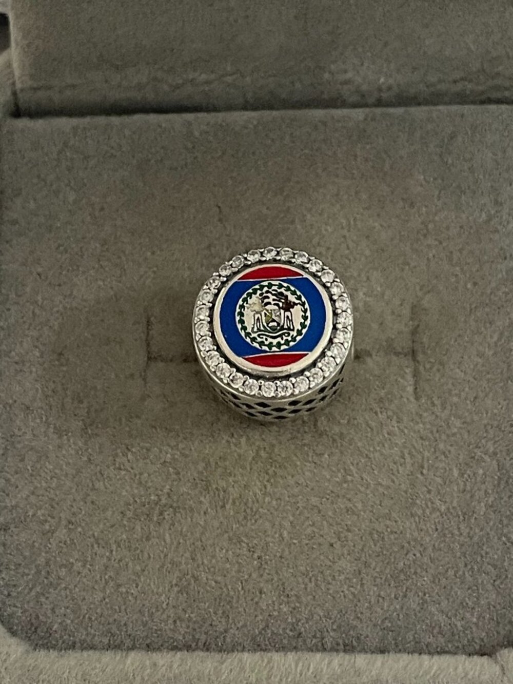 Pandora belize Flag Charm Bead